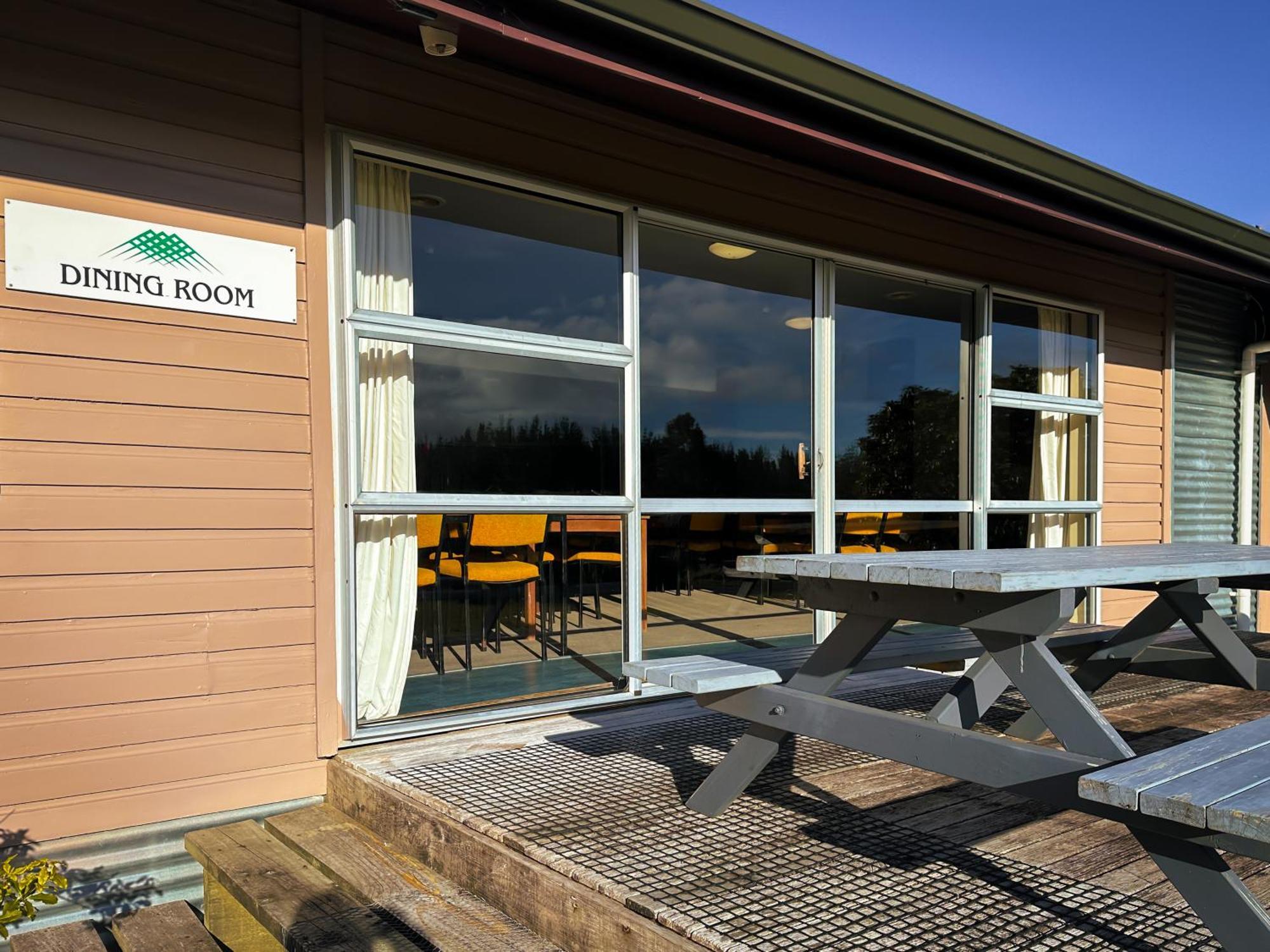 The Crossing Lodge & Backpackers Erua Exterior foto